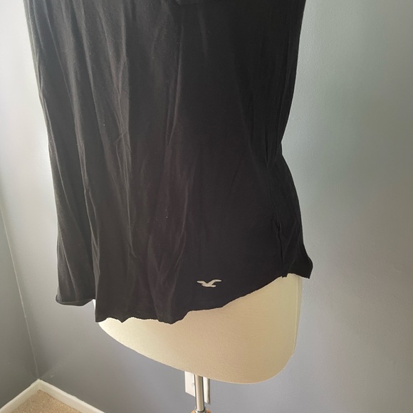 Hollister T-Shirts - Picture 8 of 10